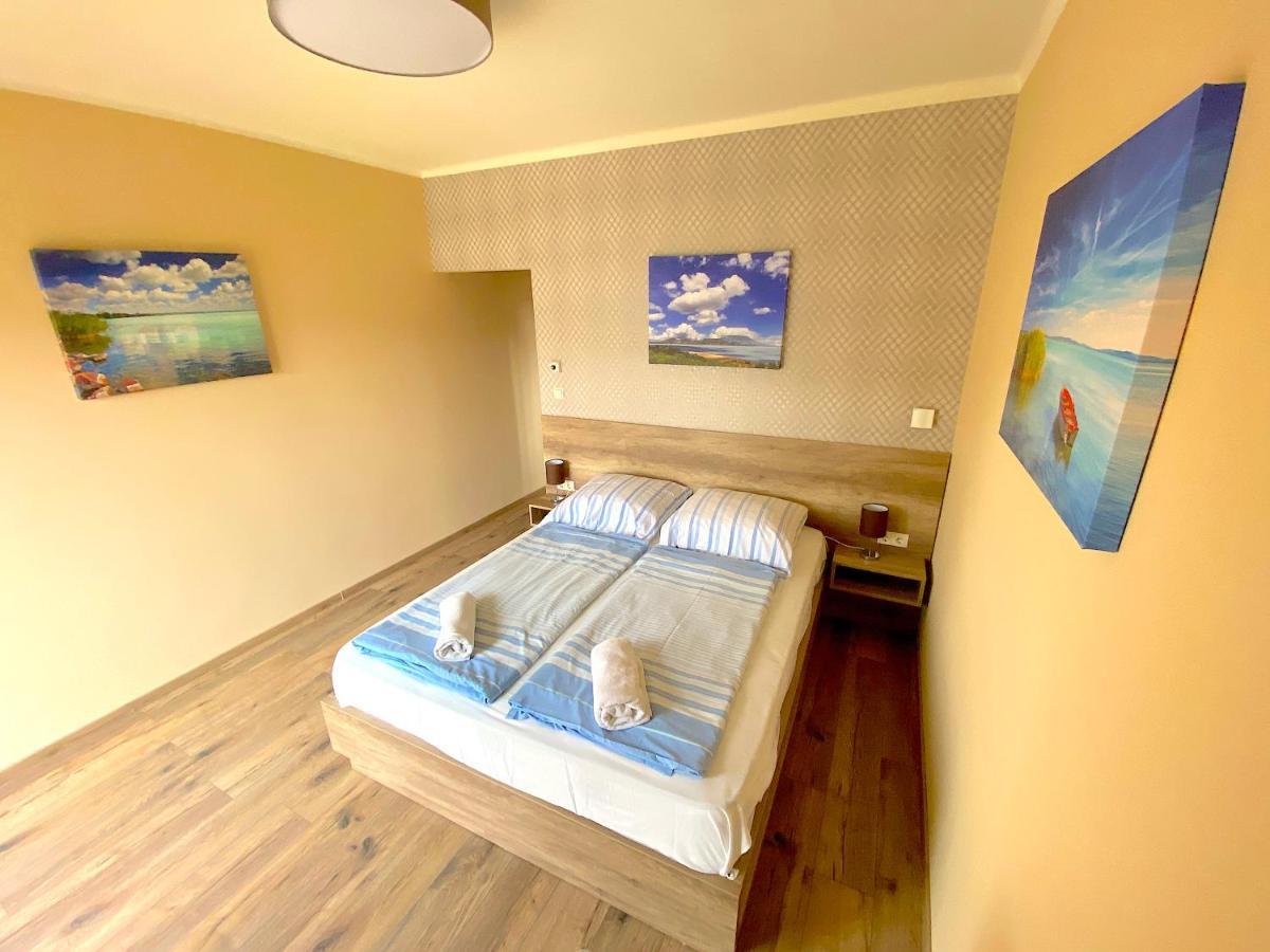 Hotel Unio Vendeghaz 3 Siófok Zewnętrze zdjęcie