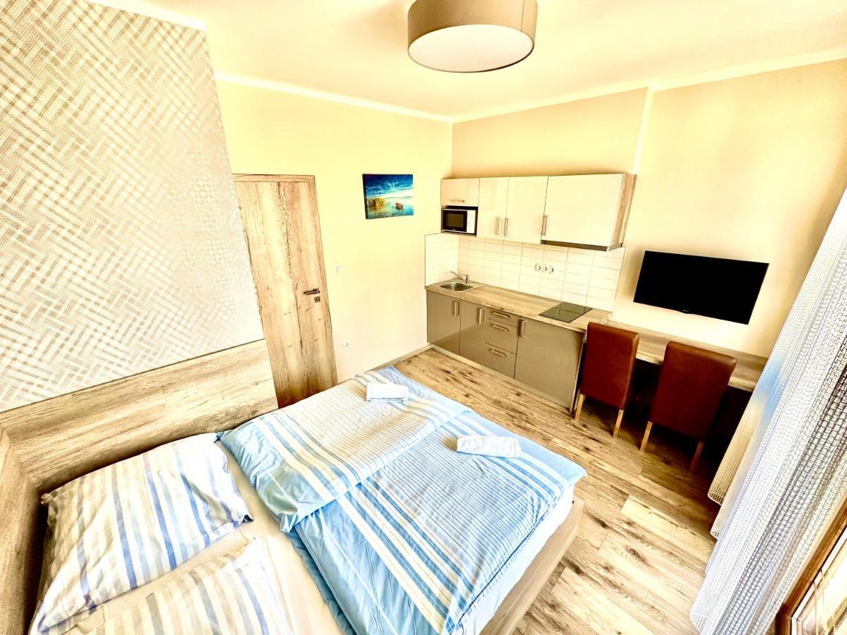 Hotel Unio Vendeghaz 3 Siófok Zewnętrze zdjęcie
